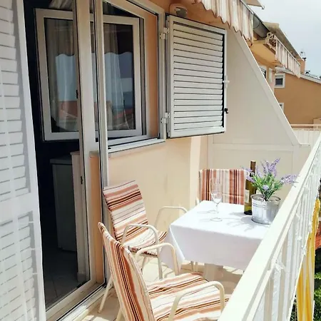 Apartment Diklo Marija *